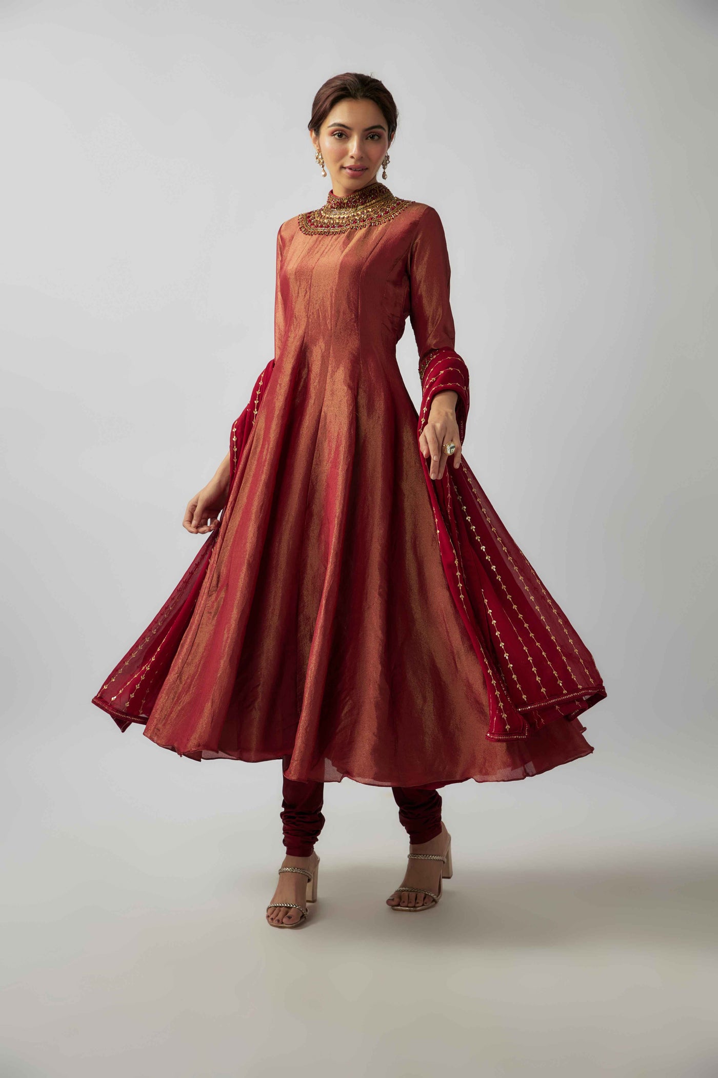 AMRUTHA ANTIQUE ANARKALI - MAROON