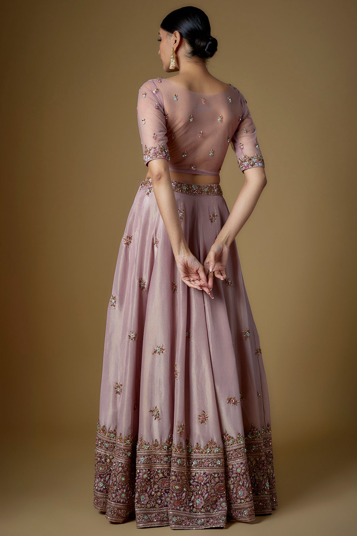 ANMA LEHENGA