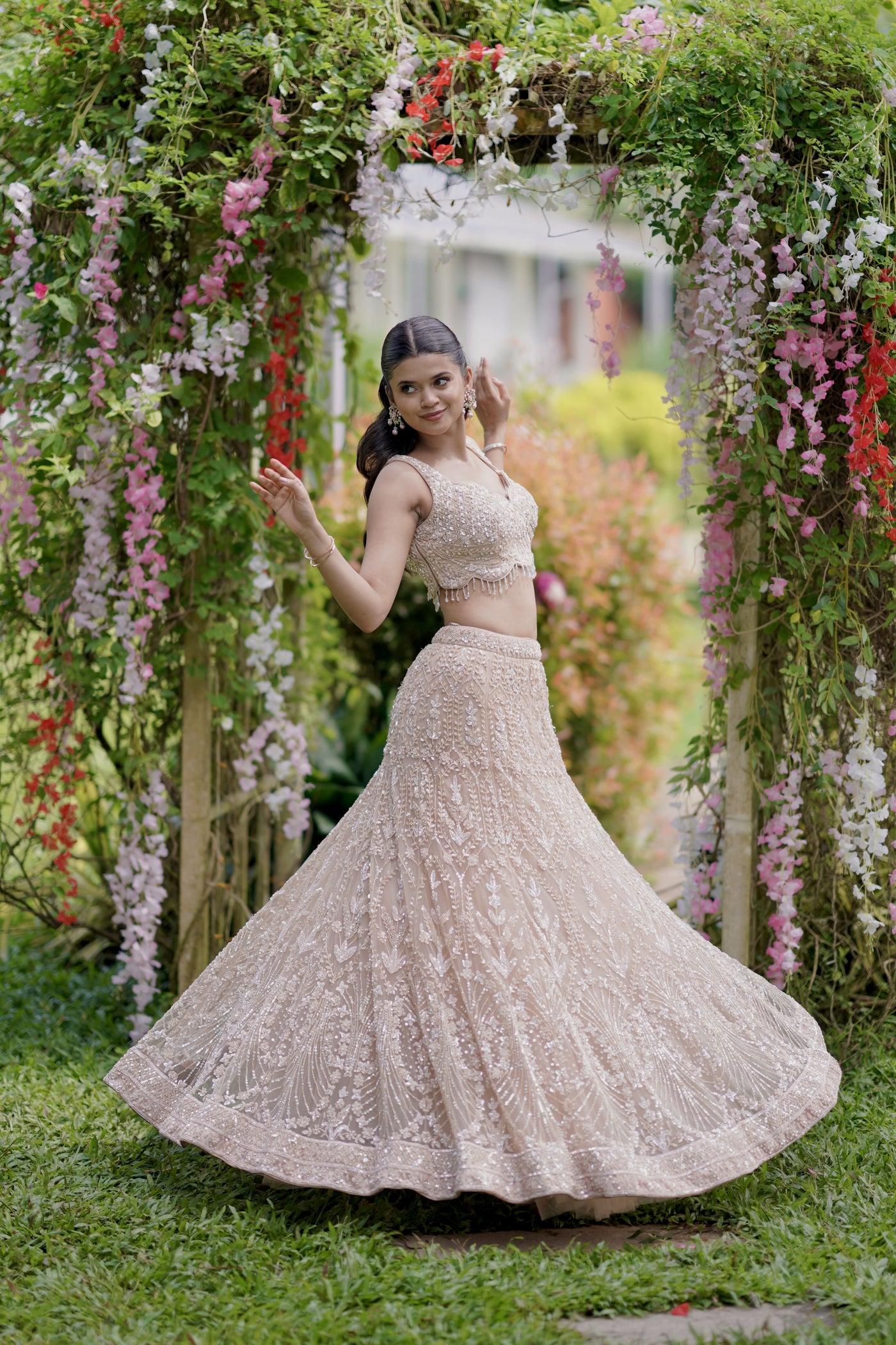 HAZEL LEHENGA - CHAMPAGNE GOLD