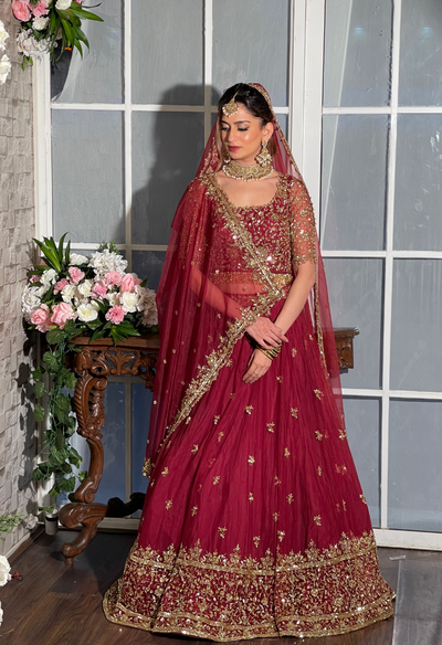 Rooyi Lehenga