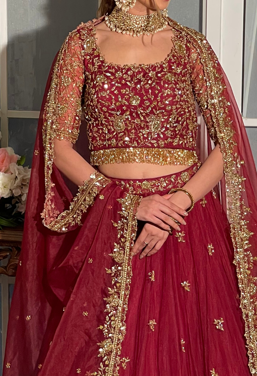 Rooyi Lehenga